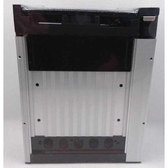 iStarUSA T-7-SA 1 x 5.25 Bay Military Series Sata 3.5 Hard Drive Mobile Rack - Picture 6 of 12